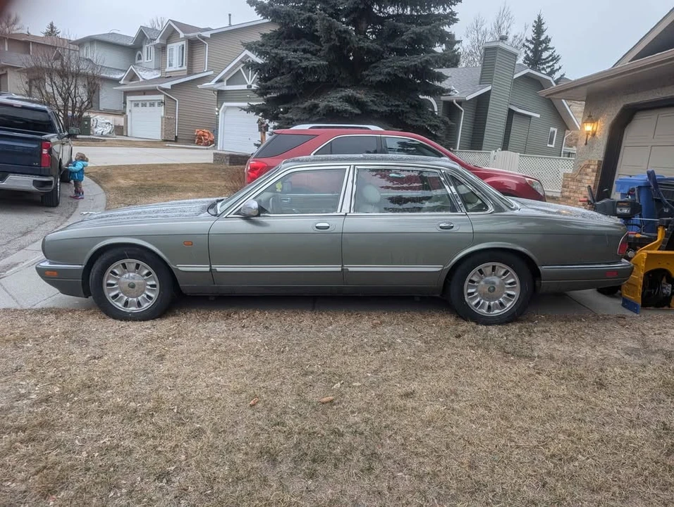 1995 Jaguar X300 XJ - Image 3 of 10