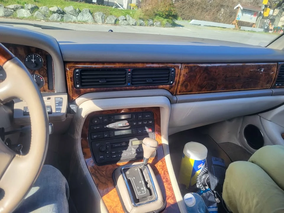 1995 Jaguar X300 XJ - Image 2 of 6