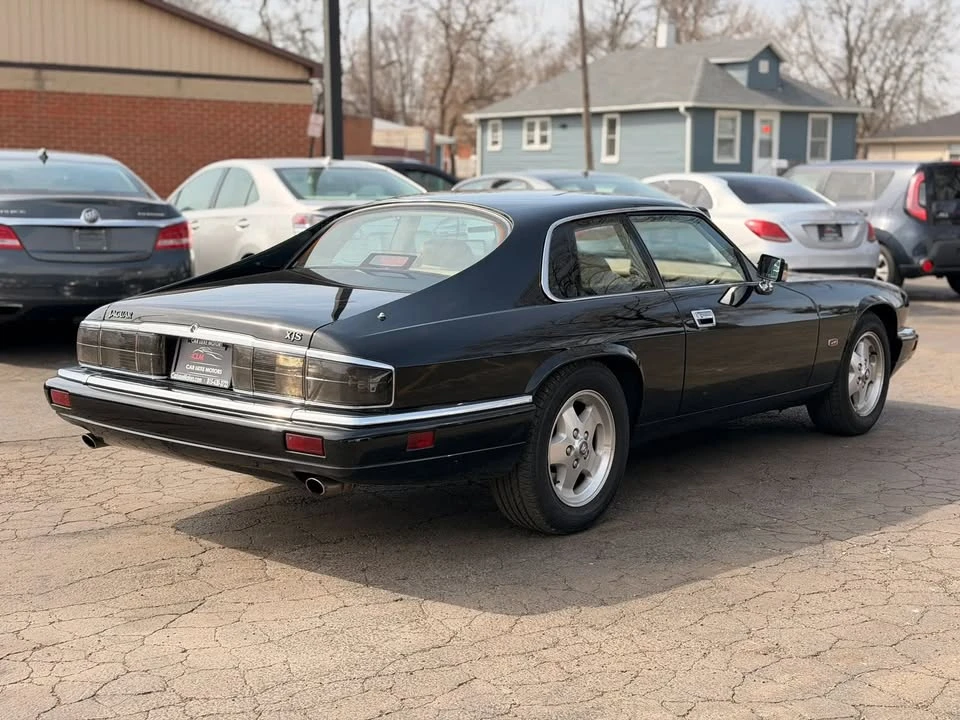 1995 Jaguar X300 XJ - Image 4 of 18