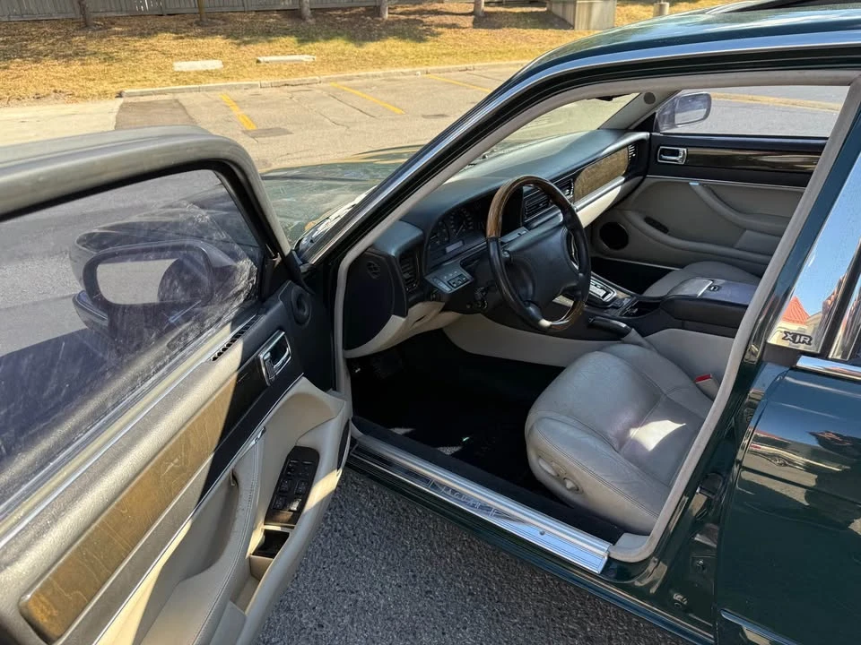 1995 Jaguar X306 XJR - Image 6 of 10