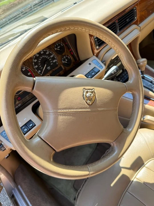 1995 Jaguar X300 XJ - Image 4 of 7