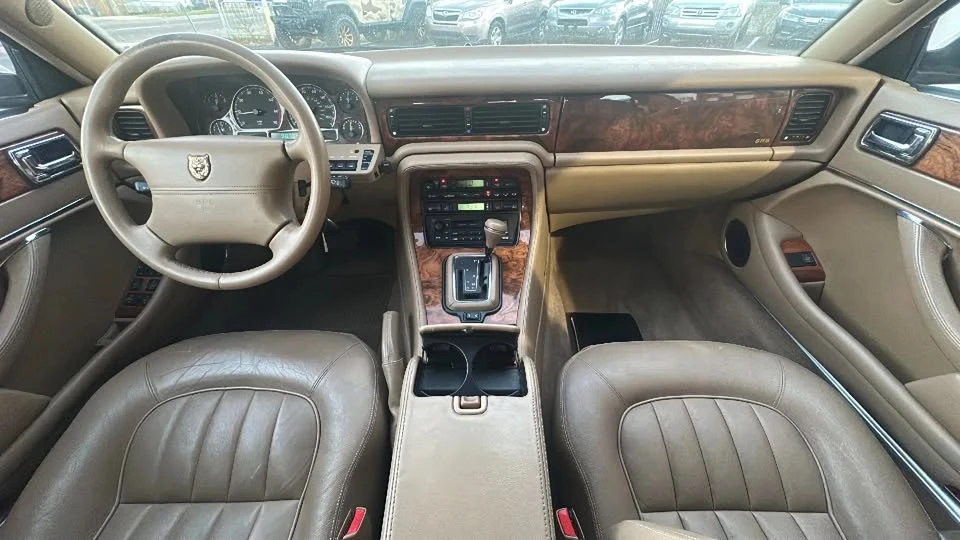 1995 Jaguar XJ Series 4 - Image 8 of 20