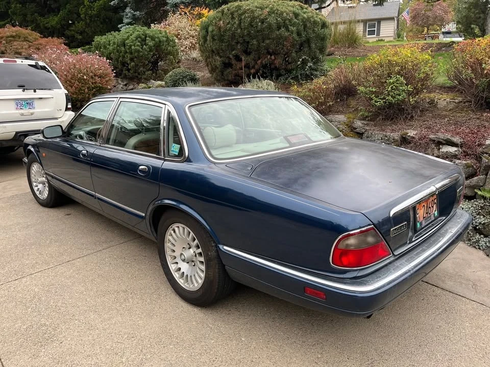 1995 Jaguar X300 XJ - Image 3 of 10