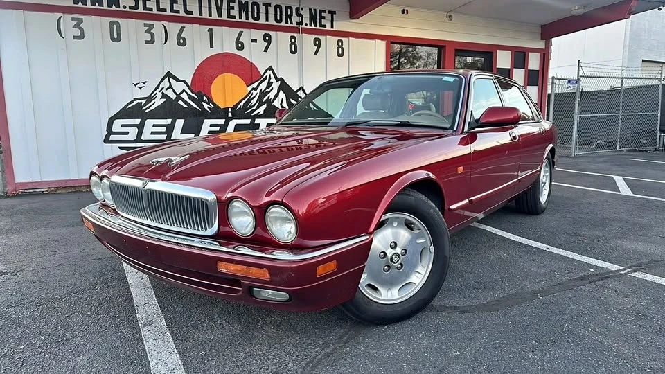 1995 Jaguar X300 XJ - Image 2 of 15