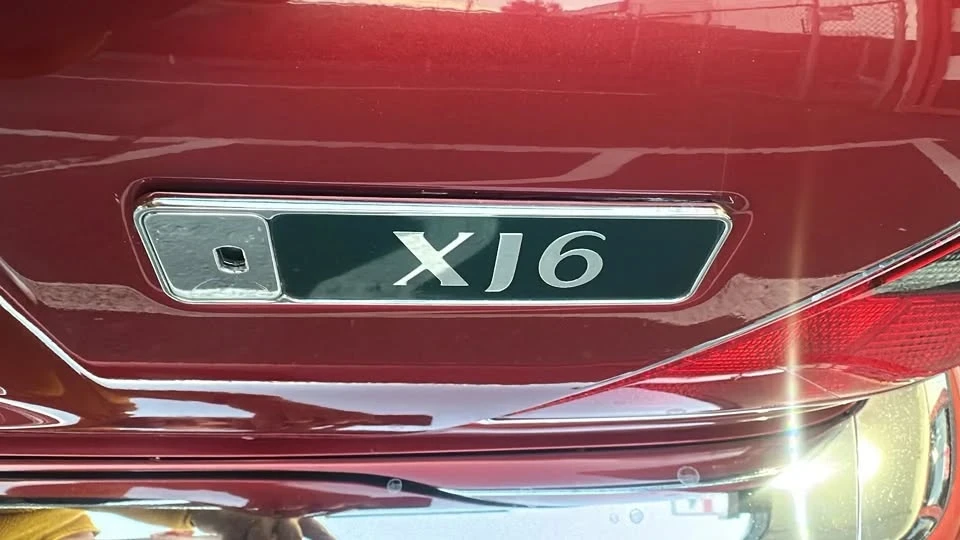 1995 Jaguar X300 XJ - Image 15 of 15