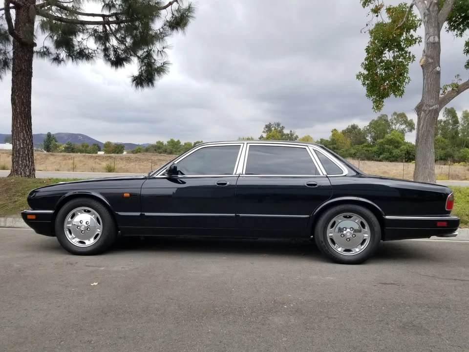 1995 Jaguar X300 XJ - Image 19 of 19