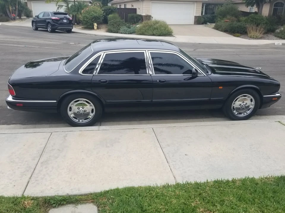 1995 Jaguar X300 XJ - Image 3 of 19