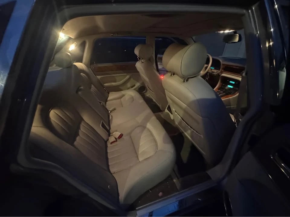 1995 Jaguar X300 XJ - Image 14 of 20