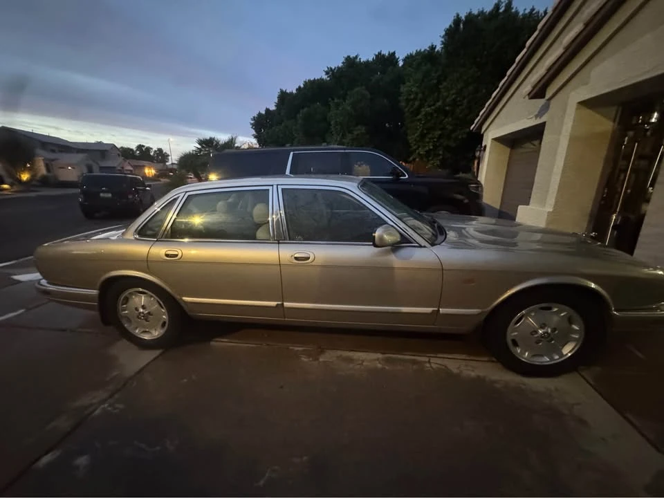 1995 Jaguar X300 XJ - Image 3 of 20