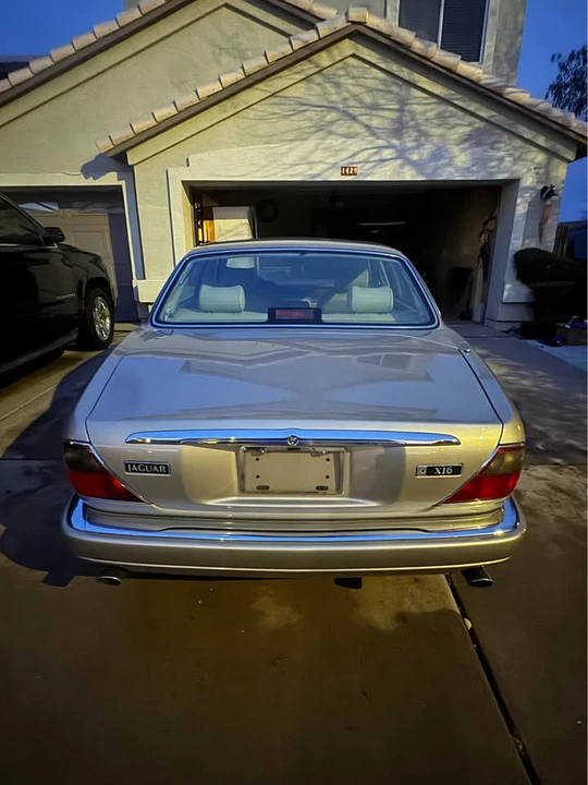 1995 Jaguar X300 XJ - Image 19 of 20