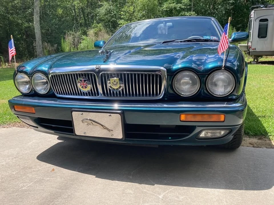 1995 Jaguar X300 XJ - Image 2 of 8
