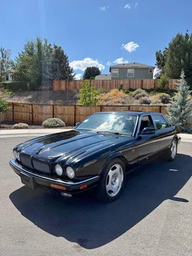 1995 Jaguar XJR