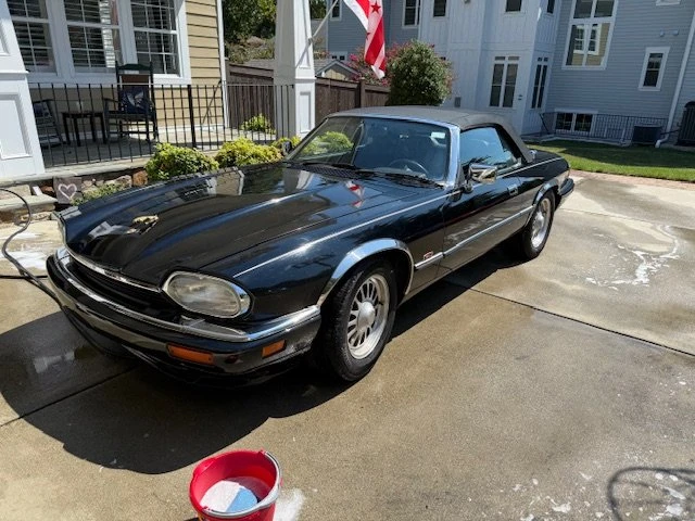 1995 Jaguar XJS - Image 2 of 3