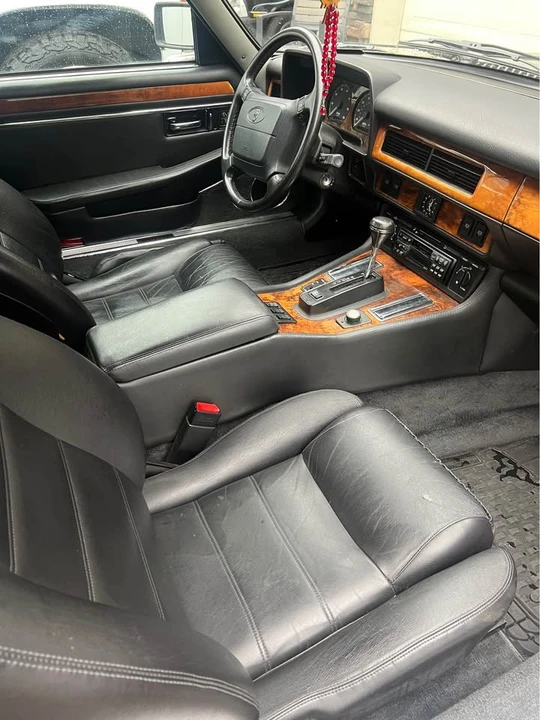 1995 Jaguar XJS - Image 4 of 8