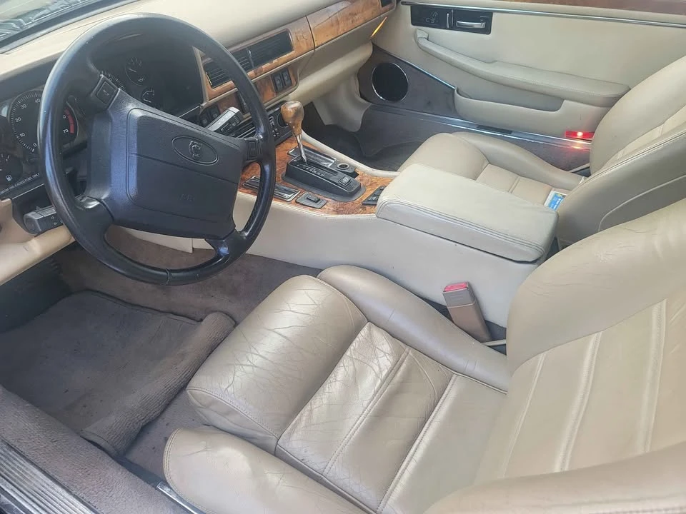 1995 Jaguar XJS - Image 9 of 14
