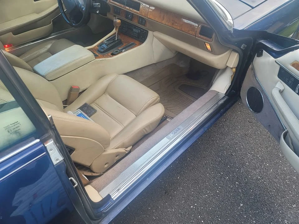 1995 Jaguar XJS - Image 8 of 14