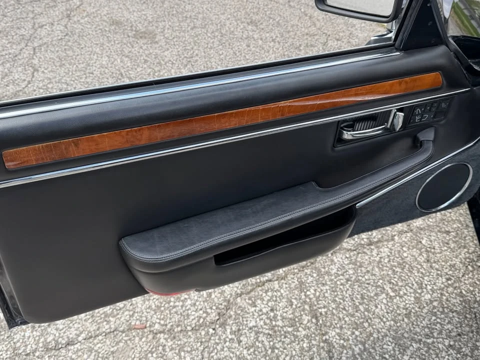 1995 Jaguar XJS - Image 15 of 18