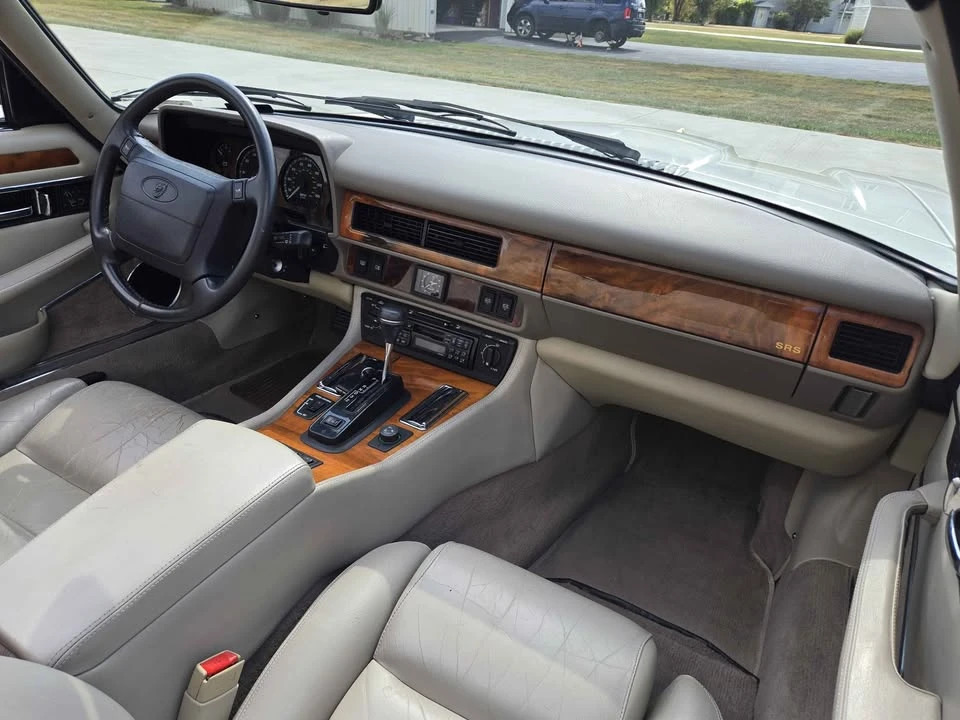 1995 Jaguar XJS Facelift AJ-16 - Image 9 of 9