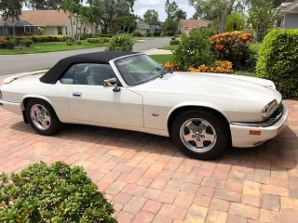 1995 Jaguar XJS Convertible - Image 12 of 13