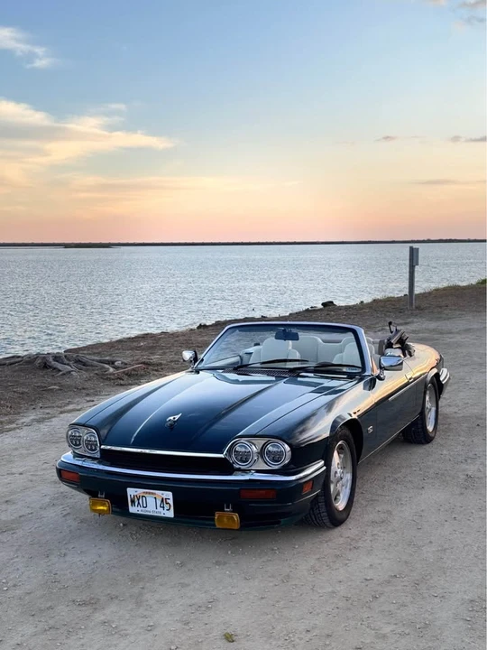 1995 Jaguar XJS Convertible - Image 2 of 20