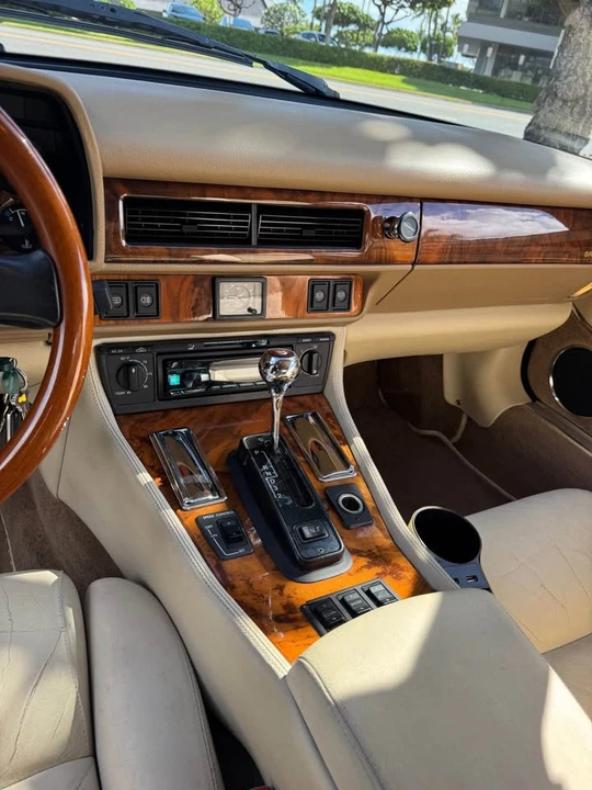 1995 Jaguar XJS Convertible - Image 12 of 20