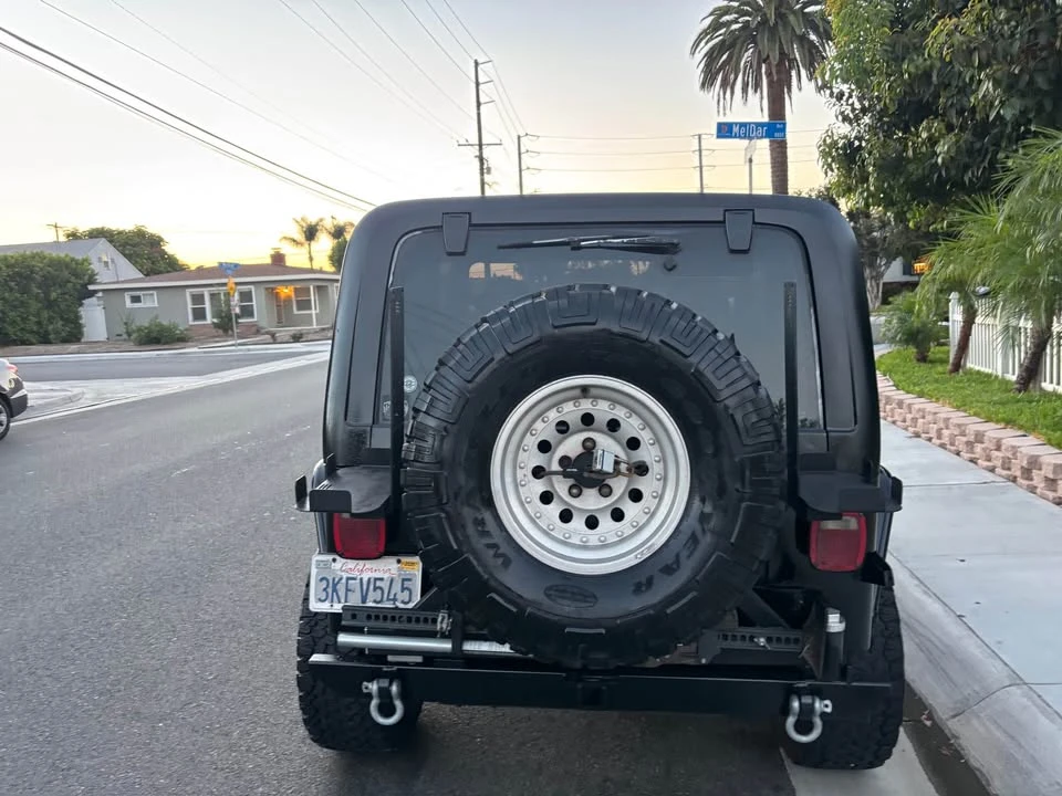 1995 Jeep YJ Wrangler - Image 9 of 11
