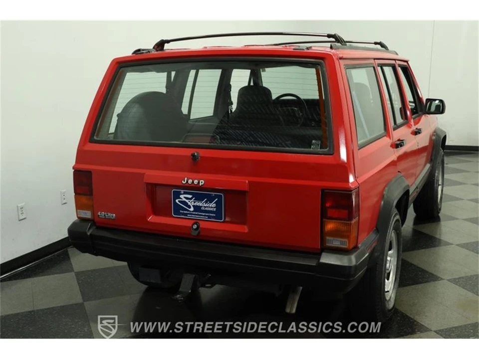 1995 Jeep XJ Cherokee - Image 10 of 31