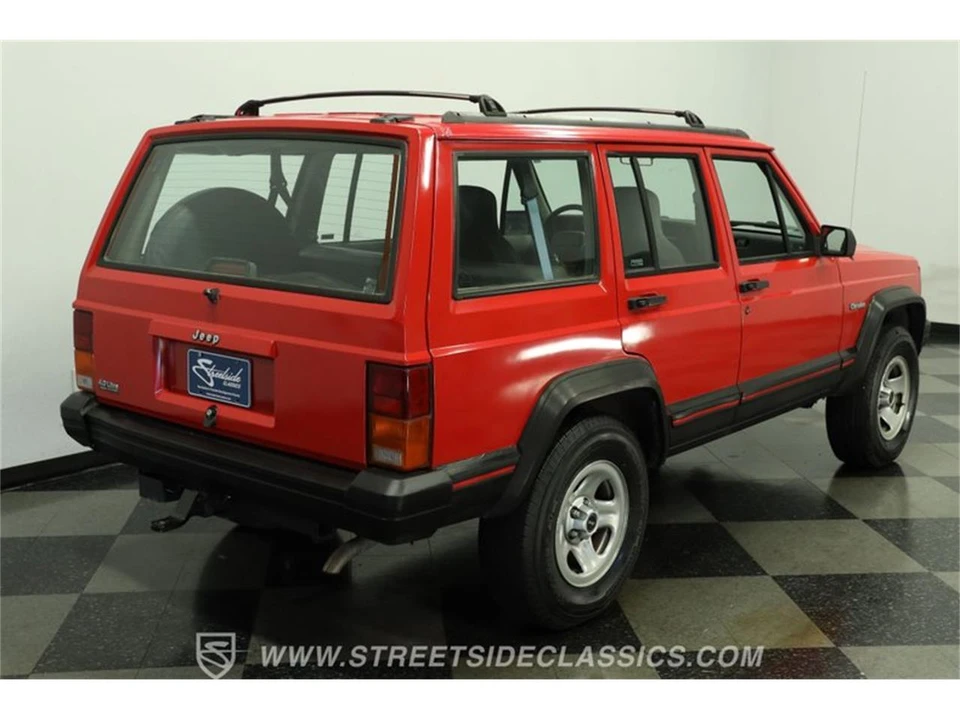 1995 Jeep XJ Cherokee - Image 11 of 31