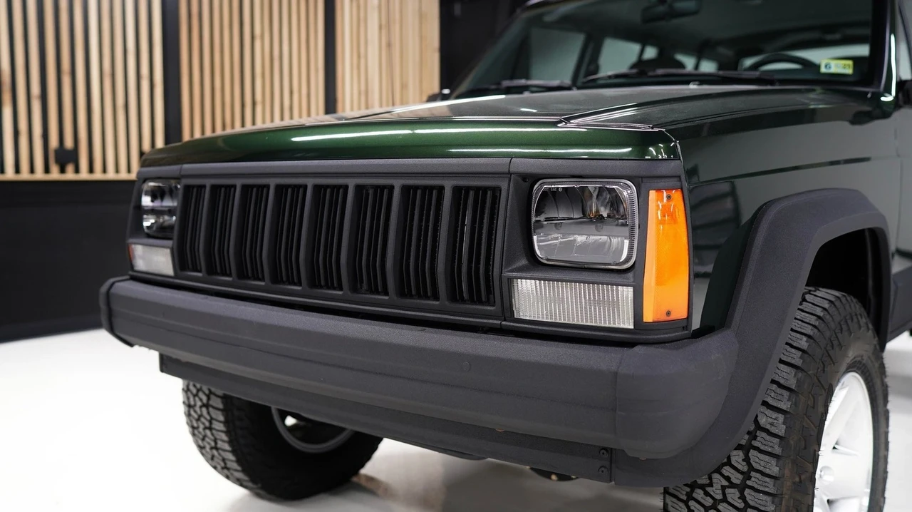 1995 Jeep XJ Cherokee - Image 21 of 21