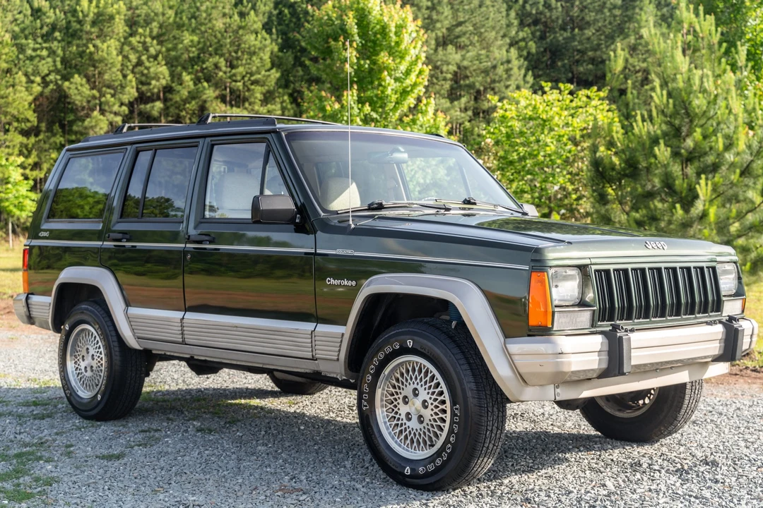 1995 Jeep XJ Cherokee - Image 9 of 31