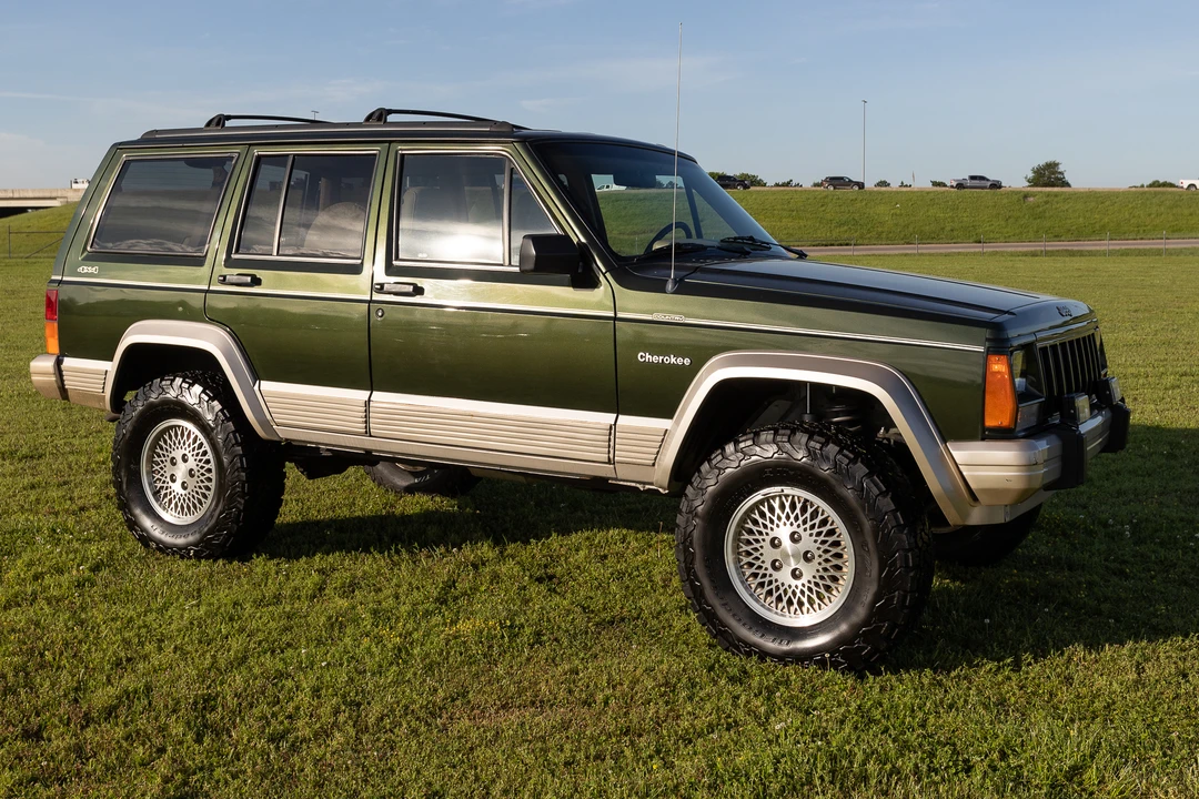 1995 Jeep XJ Cherokee - Image 4 of 31