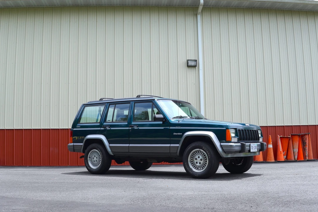 1995 Jeep XJ Cherokee - Image 5 of 31
