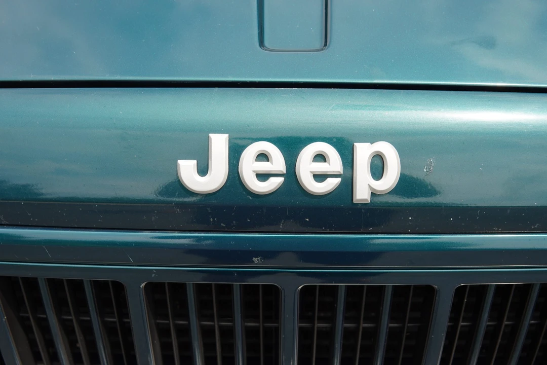 1995 Jeep XJ Cherokee - Image 17 of 31