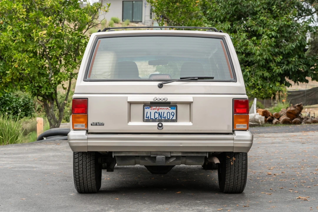 1995 Jeep XJ Cherokee - Image 4 of 31