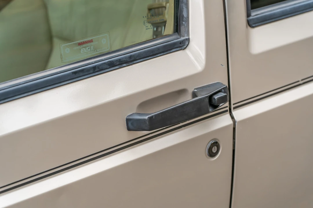 1995 Jeep XJ Cherokee - Image 25 of 31