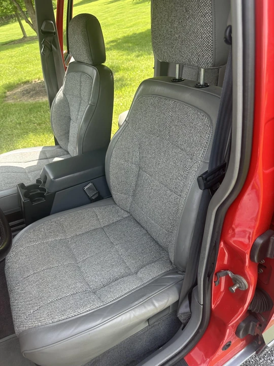 1995 Jeep XJ Cherokee - Image 27 of 31