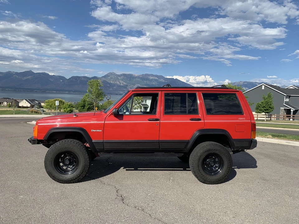 1995 Jeep XJ Cherokee - Image 11 of 31