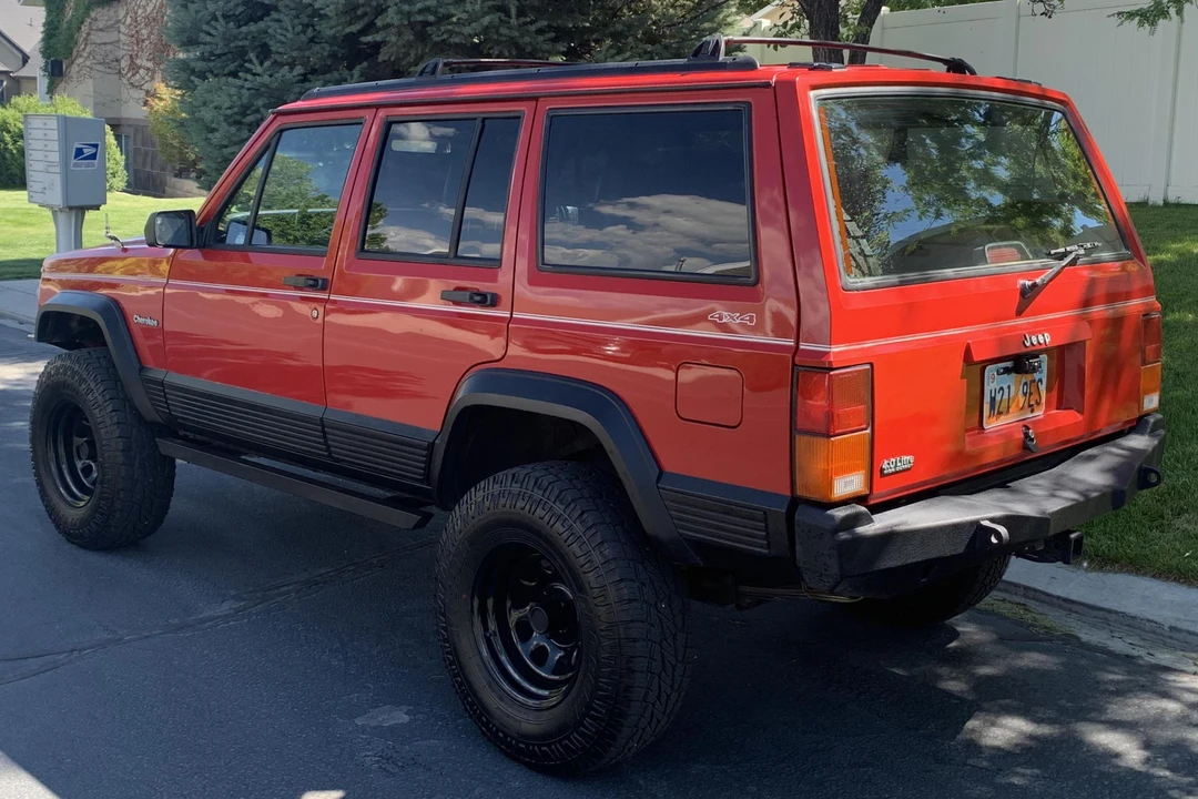 1995 Jeep XJ Cherokee - Image 4 of 31