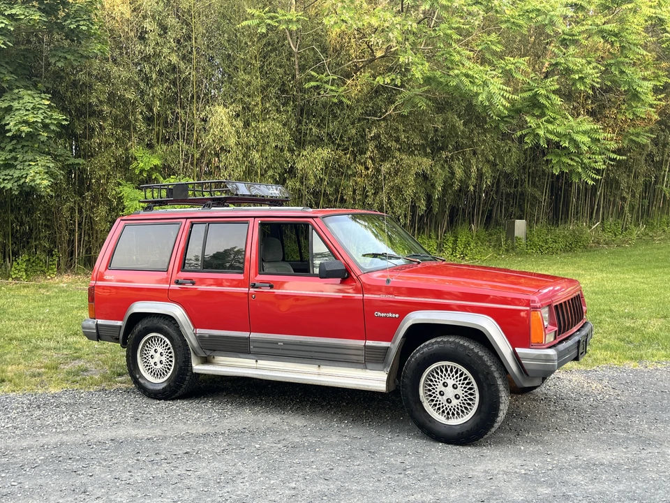 1995 Jeep XJ Cherokee - Image 23 of 31