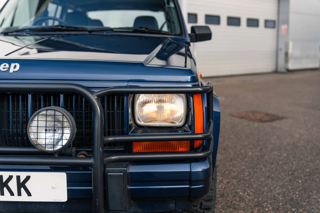 1995 Jeep XJ Cherokee - Image 20 of 31