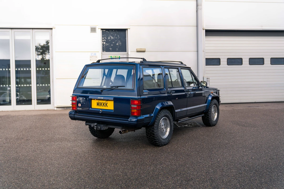 1995 Jeep XJ Cherokee - Image 16 of 31