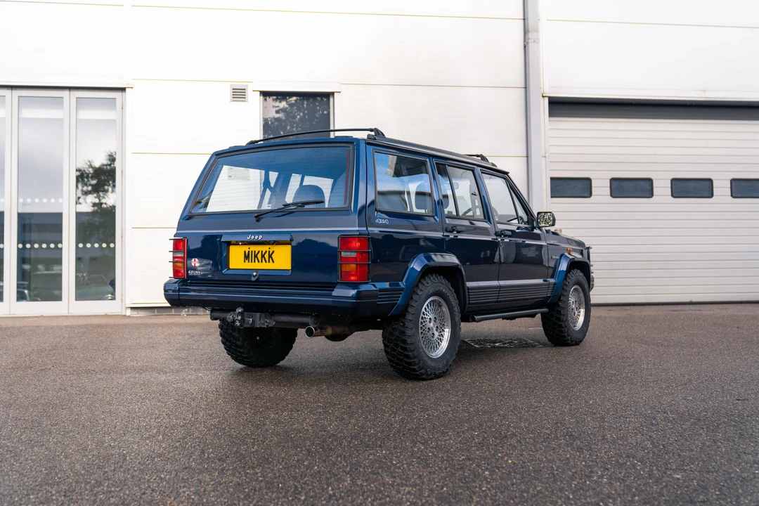 1995 Jeep XJ Cherokee - Image 8 of 31