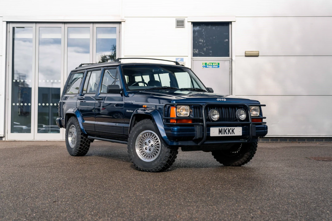 1995 Jeep XJ Cherokee - Image 10 of 31