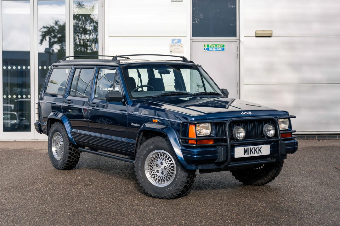 1995 Jeep XJ Cherokee - Image 2 of 31