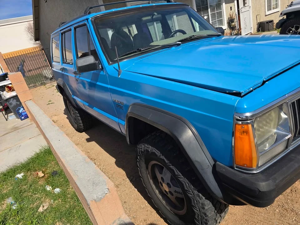 1995 Jeep XJ Cherokee - Image 2 of 8