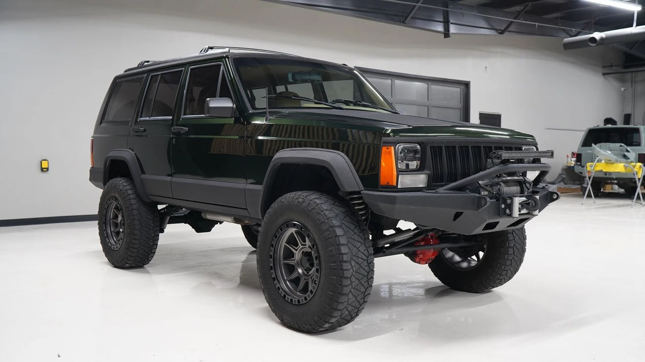 1995 Jeep XJ Cherokee - Image 16 of 21