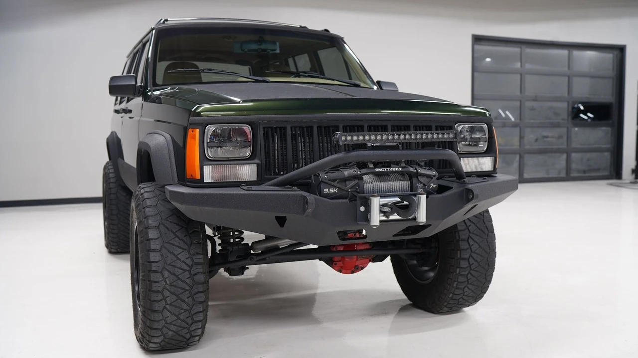 1995 Jeep XJ Cherokee - Image 17 of 21