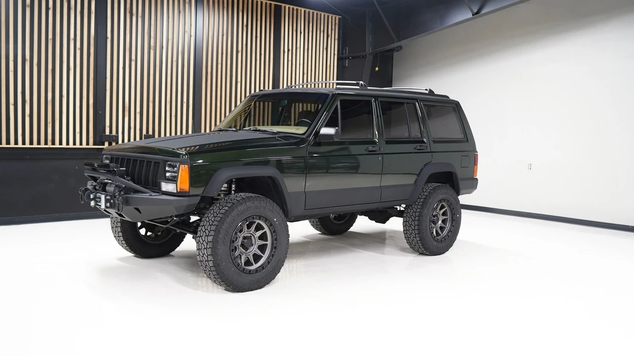 1995 Jeep XJ Cherokee - Image 3 of 25