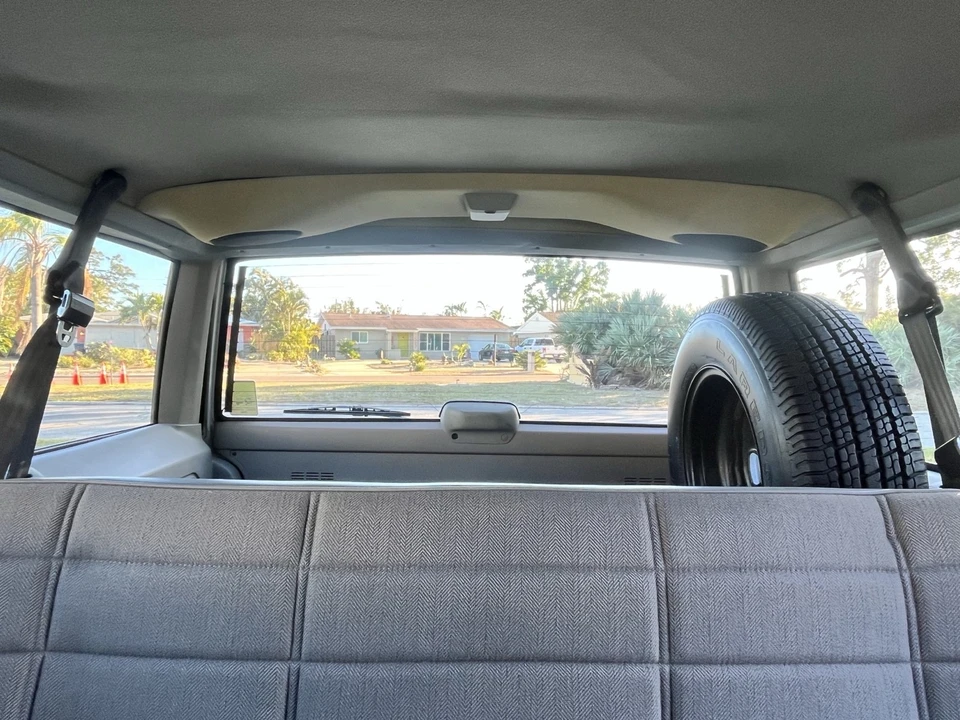 1995 Jeep XJ Cherokee - Image 16 of 21