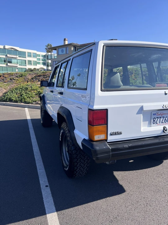 1995 Jeep XJ Cherokee - Image 28 of 31